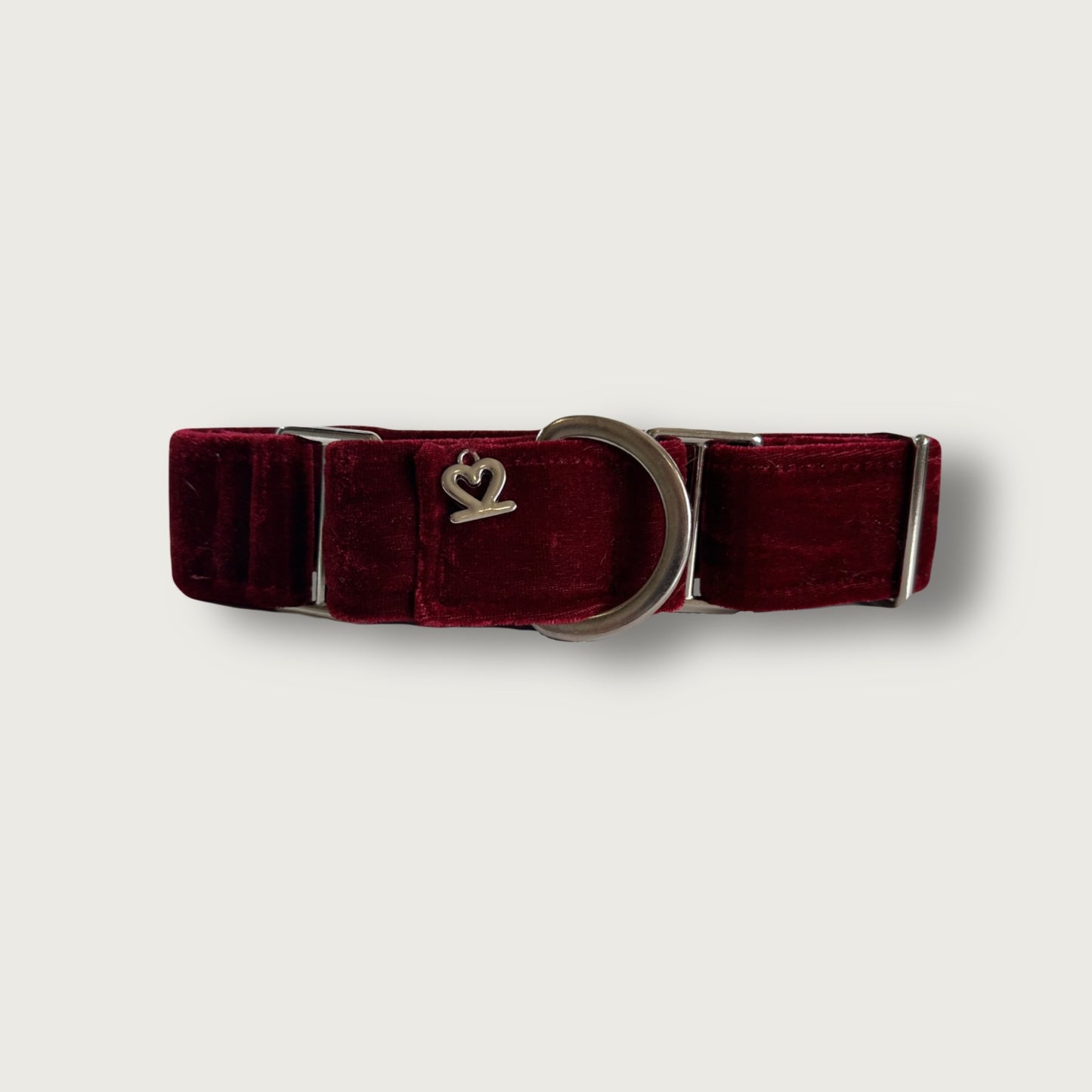 Collar velvet vinotinto