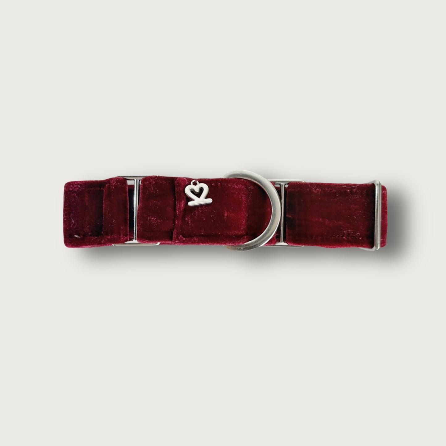 Collar velvet vinotinto